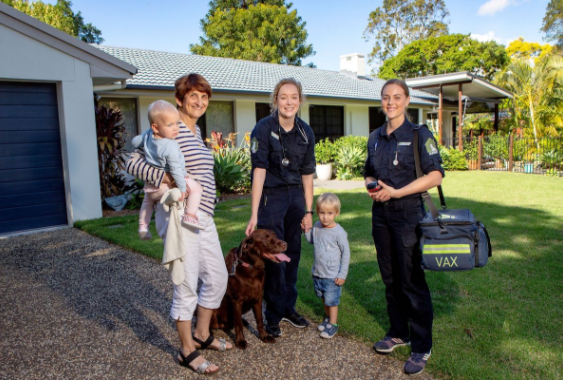 Emergency Vet Brisbane - family and vet